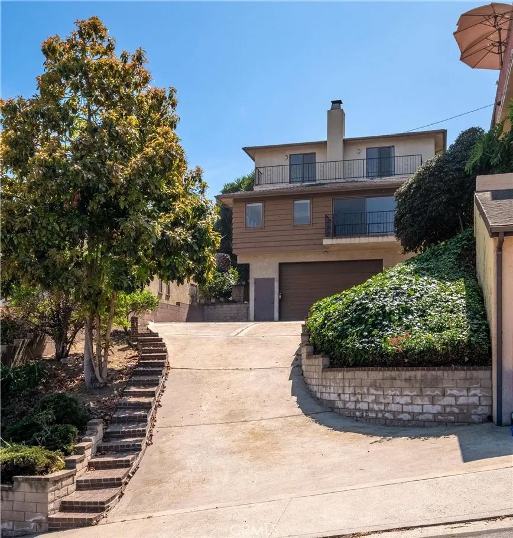 Photo of 729 W 22nd Street, San Pedro, CA 90731 (MLS # PV26063968)