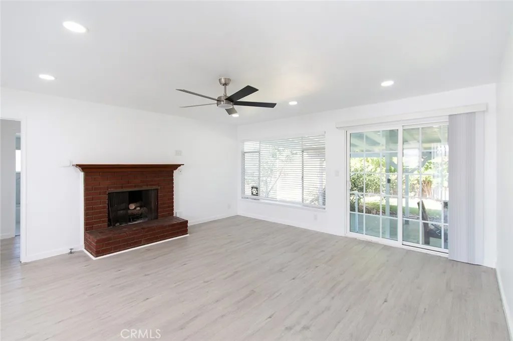 11261 Palmwood