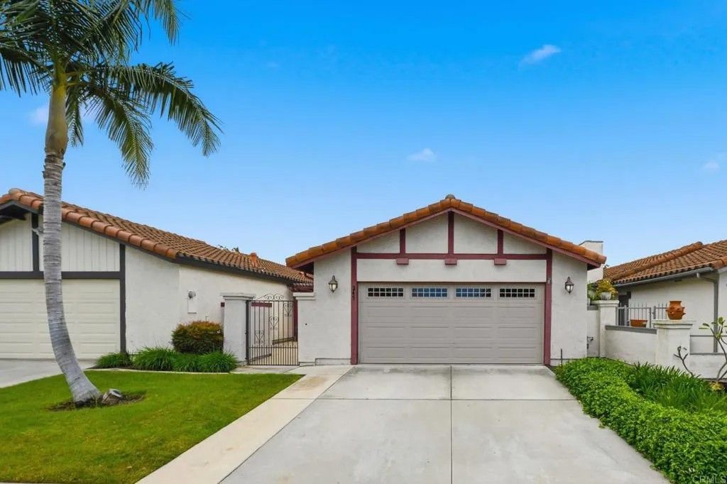 Photo of 245 Smoke Tree Place, Oceanside, CA 92057 (MLS # NDP2603242)