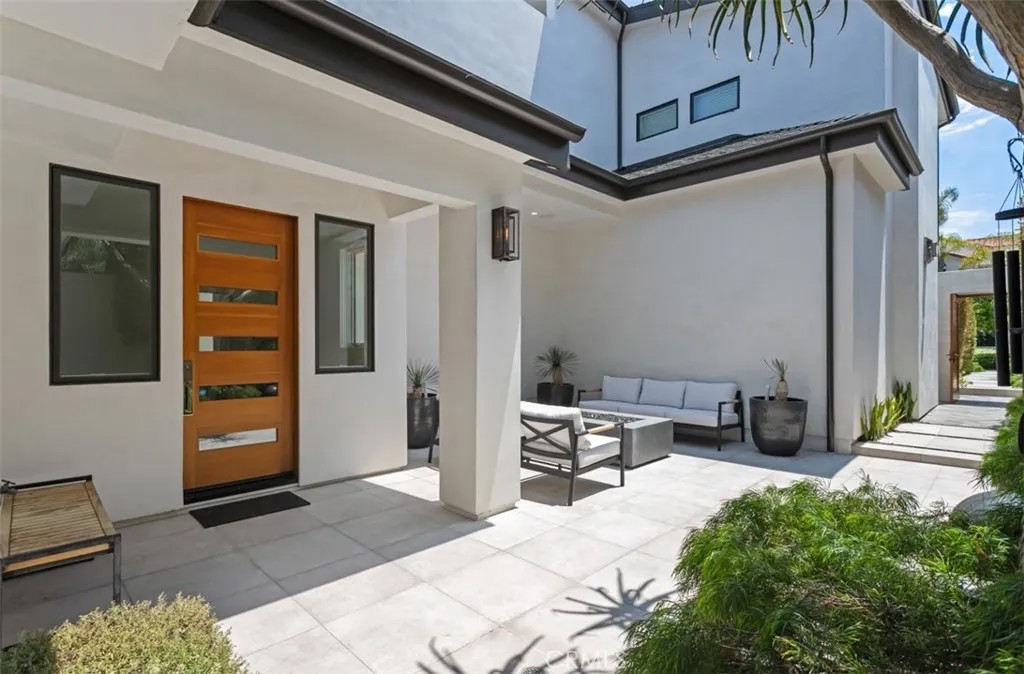 319 Jasmine Avenue