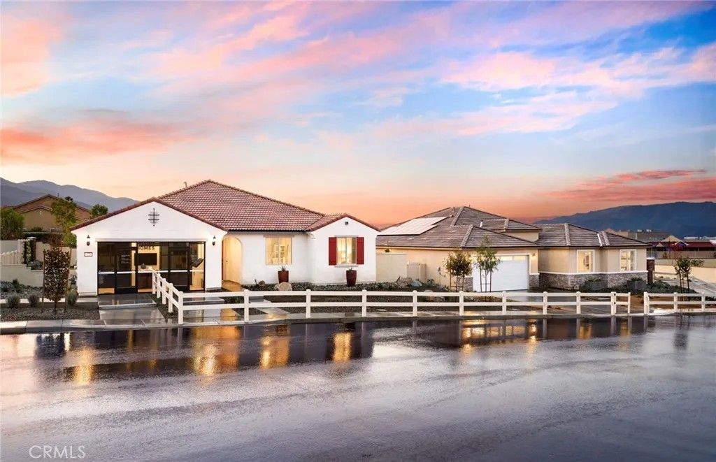 Photo of 4028 Hudson Lane, Lake Elsinore, CA 92530 (MLS # IV26041736)