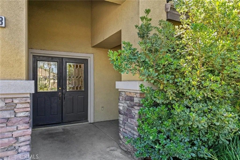 Photo of 37718 Sedona Circle, Murrieta, CA 92563 (MLS # SW26053709)