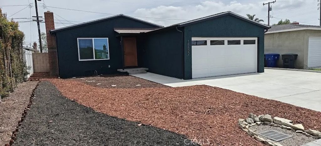 Photo of 18822 Cranbrook Ave, Torrance, CA 90504 (MLS # SB26083920)