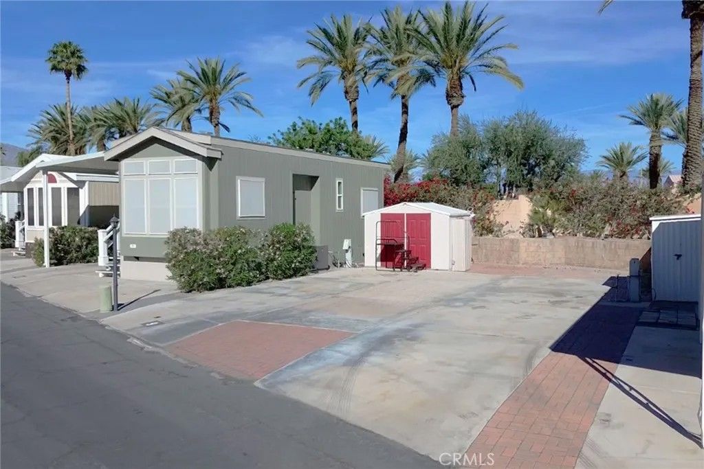 Photo of 69801 Ramon Rd, Cathedral City, CA 92234 (MLS # OC26044499)