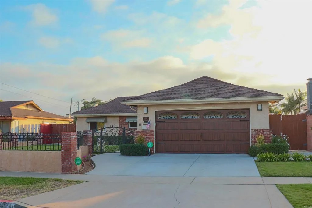 4410 Charger Boulevard