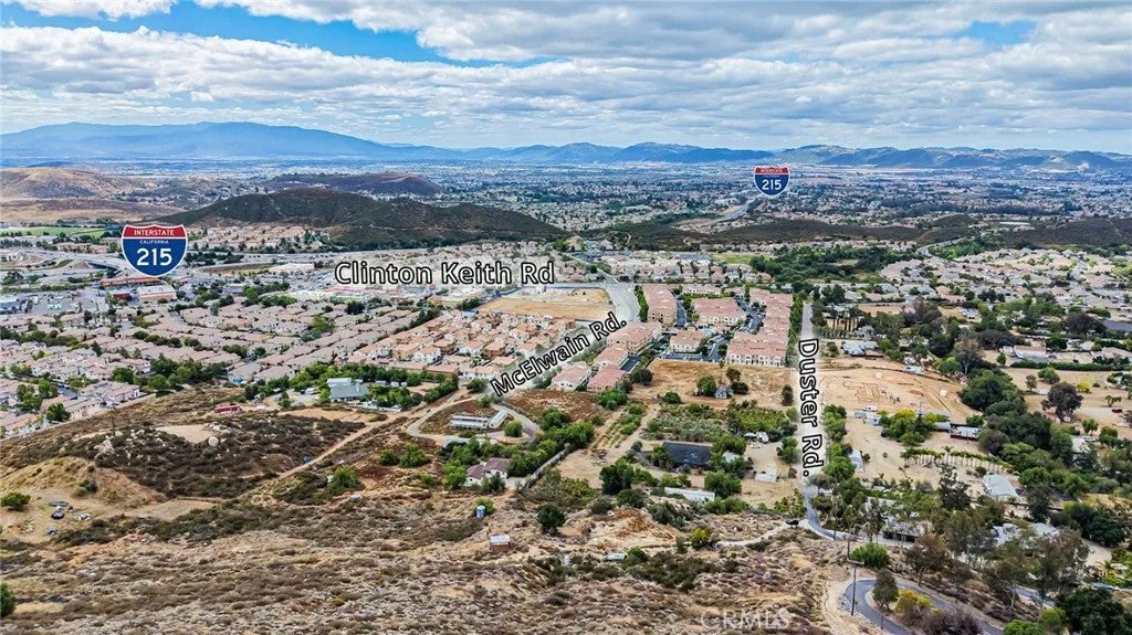 Photo of 35911 Duster RD, Murrieta, CA 92562 (MLS # SW26120809)