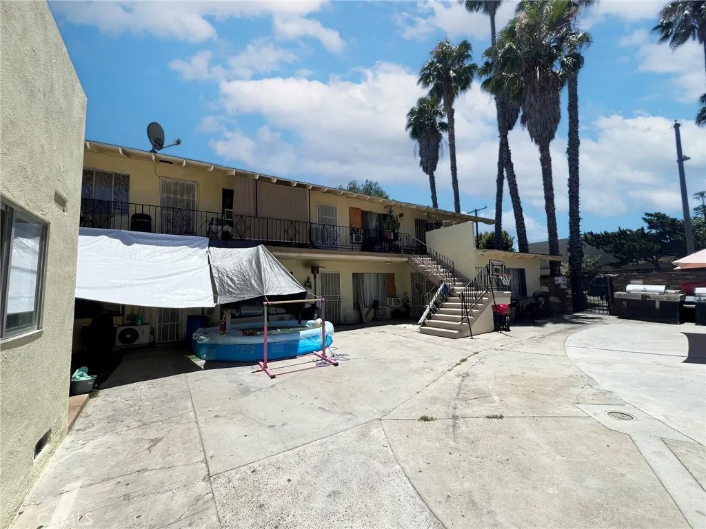 1807 W Sumac Lane