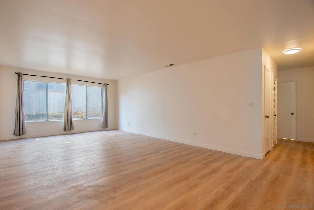 Photo of 1823 Sparks Ct, San Diego, CA 92110 (MLS # 260020237)