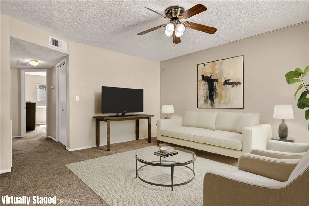 458 Nord Ave 12
