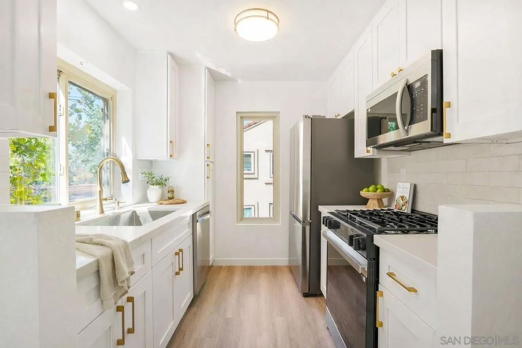 Photo of 10668 Dabney Dr #122, San Diego, CA 92126 (MLS # 260007655)