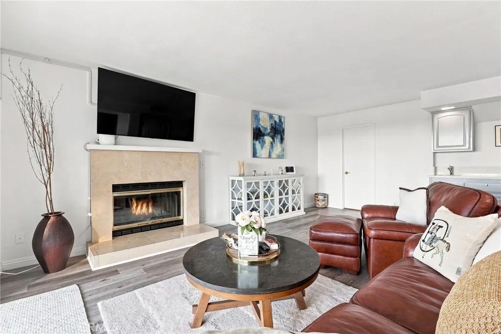 17168 Barneston