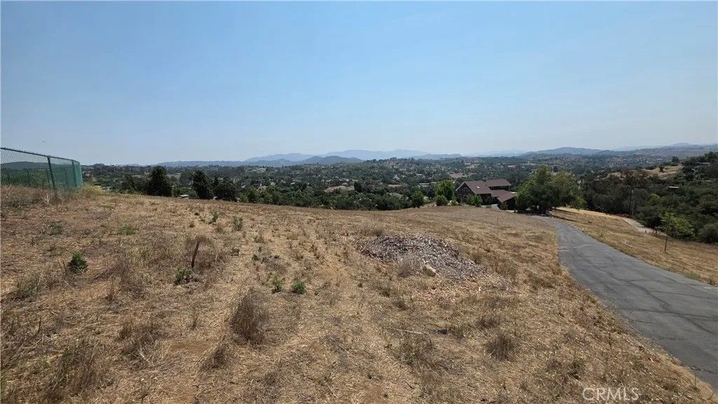 Photo of 4140 Meredith, Fallbrook, CA 92028 (MLS # SW25154210)