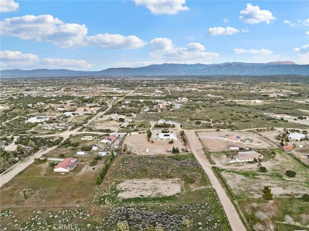 Photo of 6232 Coriander Dr, Hesperia, CA 92344 (MLS # HD26056648)