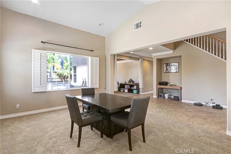 42282 Regents Hill