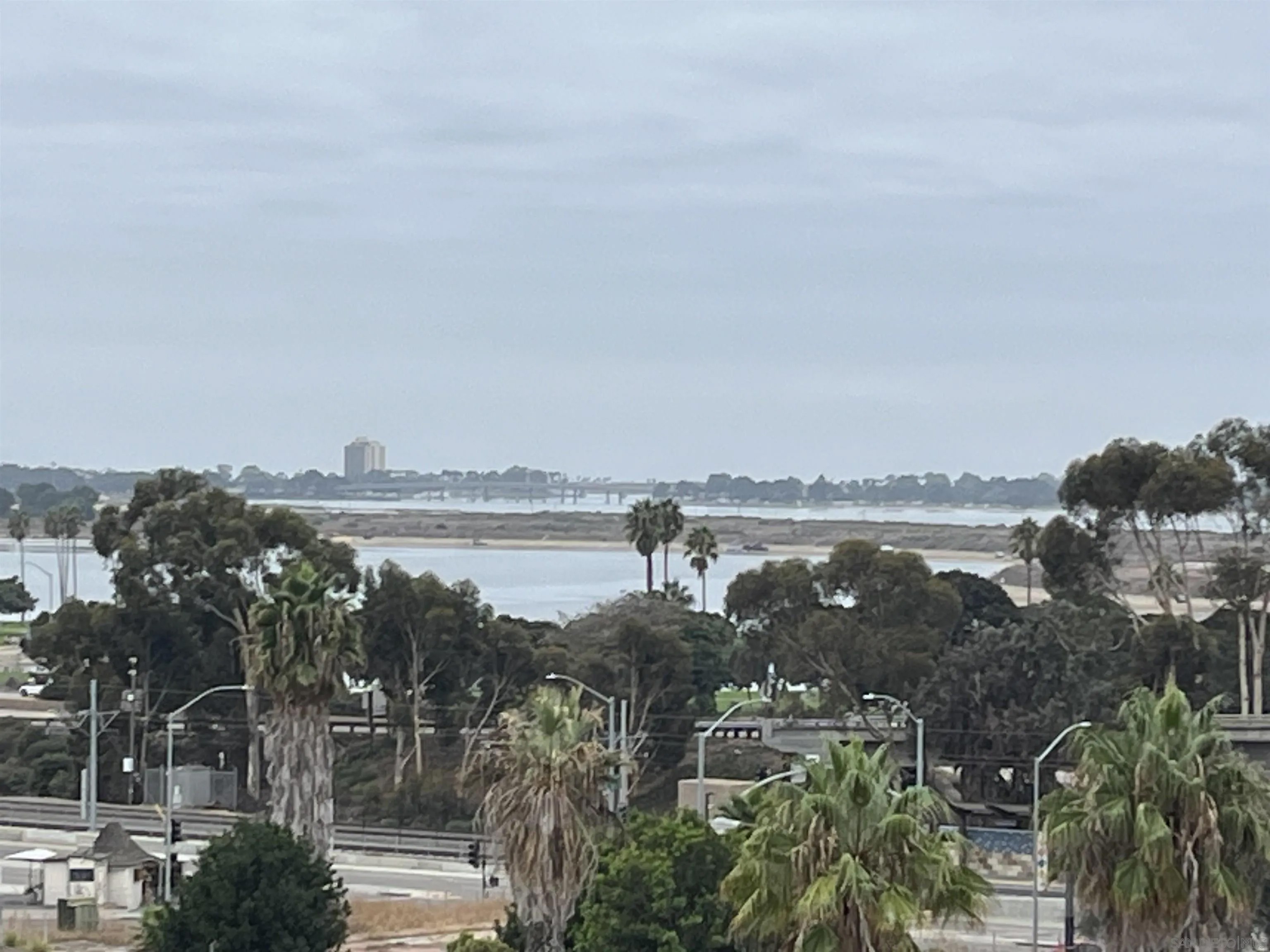 2540 Clairemont Dr 307