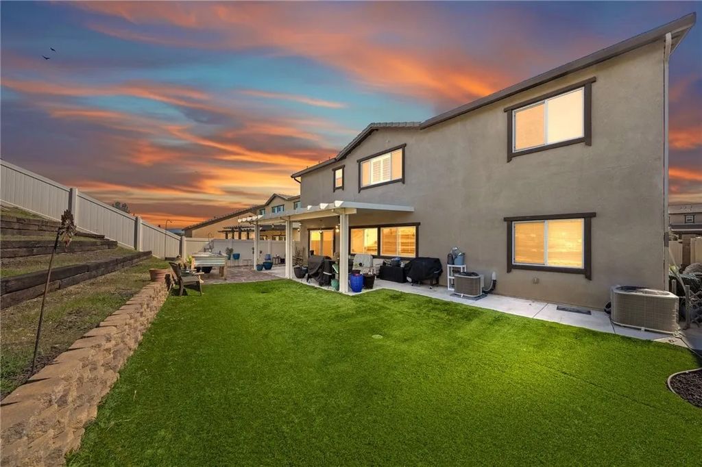 Photo of 28812 Triple C Ranch, Murrieta, CA 92563 (MLS # SW26041652)