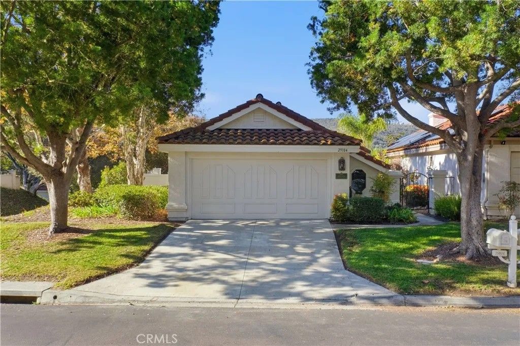 Photo of 29104 Vista Valley, Vista, CA 92084 (MLS # SW25278058)