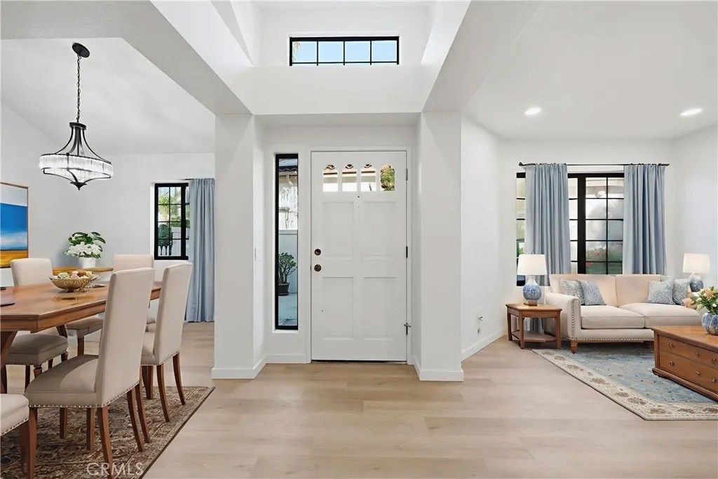 Photo of 29104 Vista Valley, Vista, CA 92084 (MLS # SW25278058)