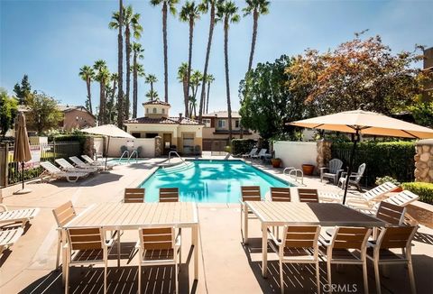 Tiny photo for 1126 Rosewalk Way, Pasadena, CA 91103 (MLS # AR25229245)