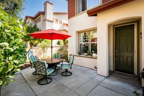 Tiny photo for 1126 Rosewalk Way, Pasadena, CA 91103 (MLS # AR25229245)