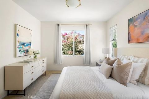 Tiny photo for 1126 Rosewalk Way, Pasadena, CA 91103 (MLS # AR25229245)