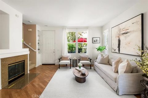 Tiny photo for 1126 Rosewalk Way, Pasadena, CA 91103 (MLS # AR25229245)