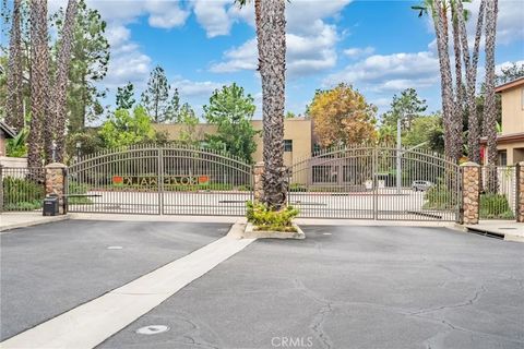 Tiny photo for 1126 Rosewalk Way, Pasadena, CA 91103 (MLS # AR25229245)