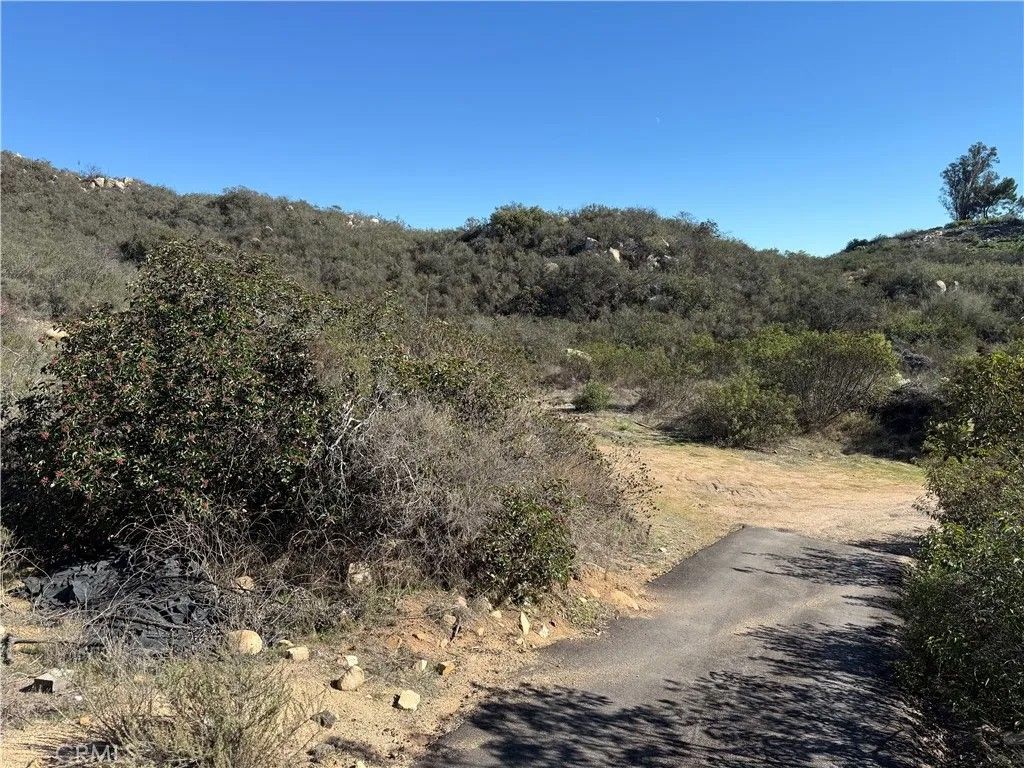 Photo of 0 Donnil, Fallbrook, CA 92028 (MLS # PW25266294)