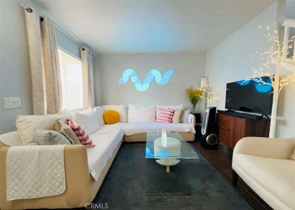 Photo of 15425 Brasa LN, Moreno Valley, CA 92555 (MLS # IV26143737)