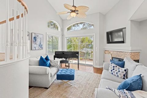 12041 Tivoli Park Row 1 San Diego CA 92128