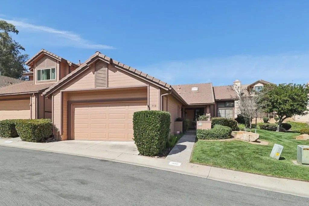 Photo of 350 Conifer Gln, Escondido, CA 92026 (MLS # NDP2602019)