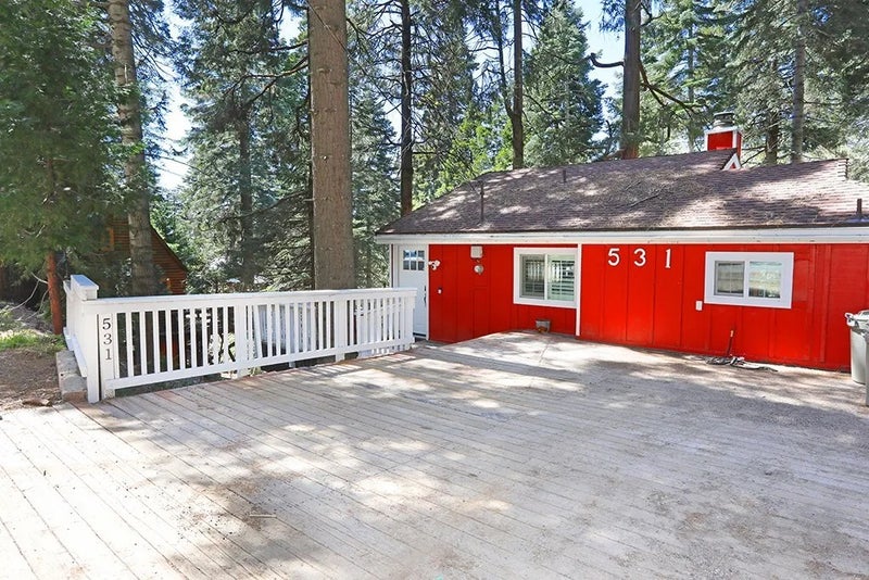 531 W Victoria Court