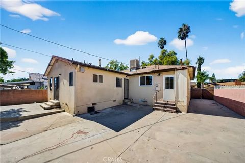 Tiny photo for 7046 Murietta Ave, Van Nuys, CA 91405 (MLS # OC25229417)