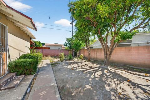 Tiny photo for 7046 Murietta Ave, Van Nuys, CA 91405 (MLS # OC25229417)