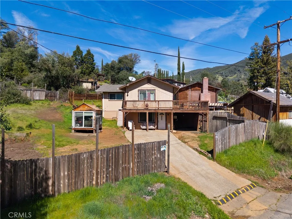 6985 Floyd Way
