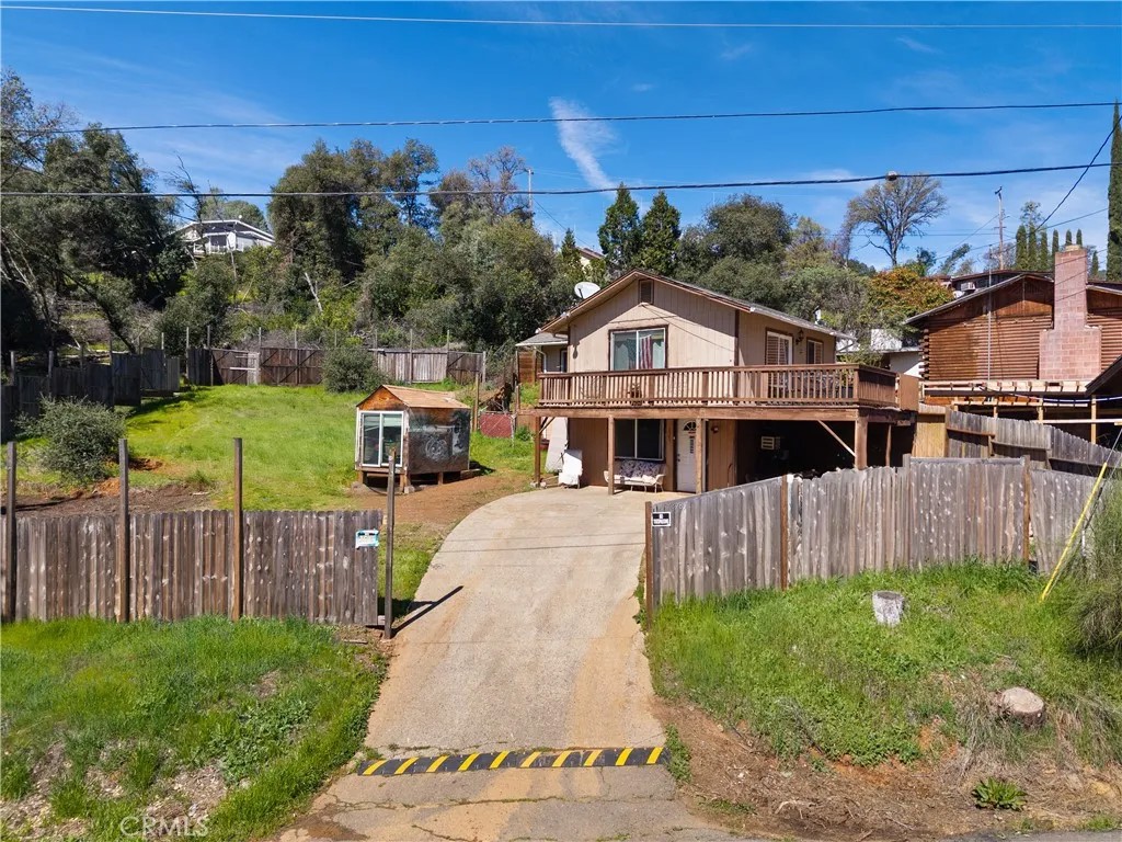 6985 Floyd Way