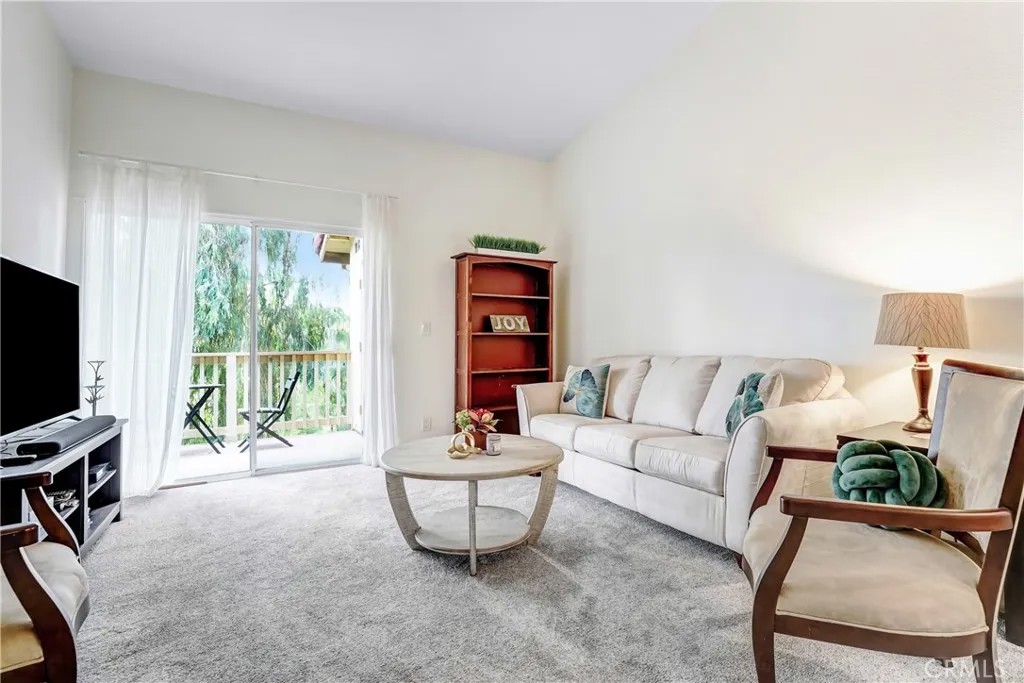 5728 Oak Bend Lane 310