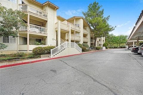Photo of 5728 Oak Bend Lane #310, Oak Park, CA 91377 (MLS # IV26058801)