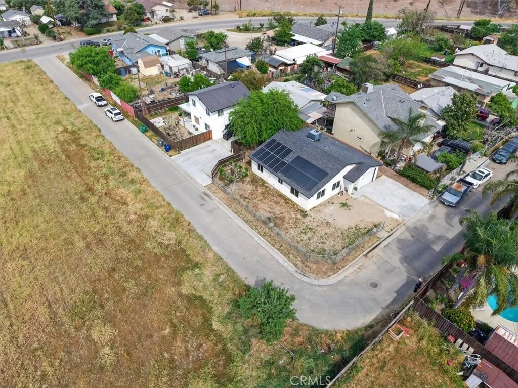 2546 Evergreen