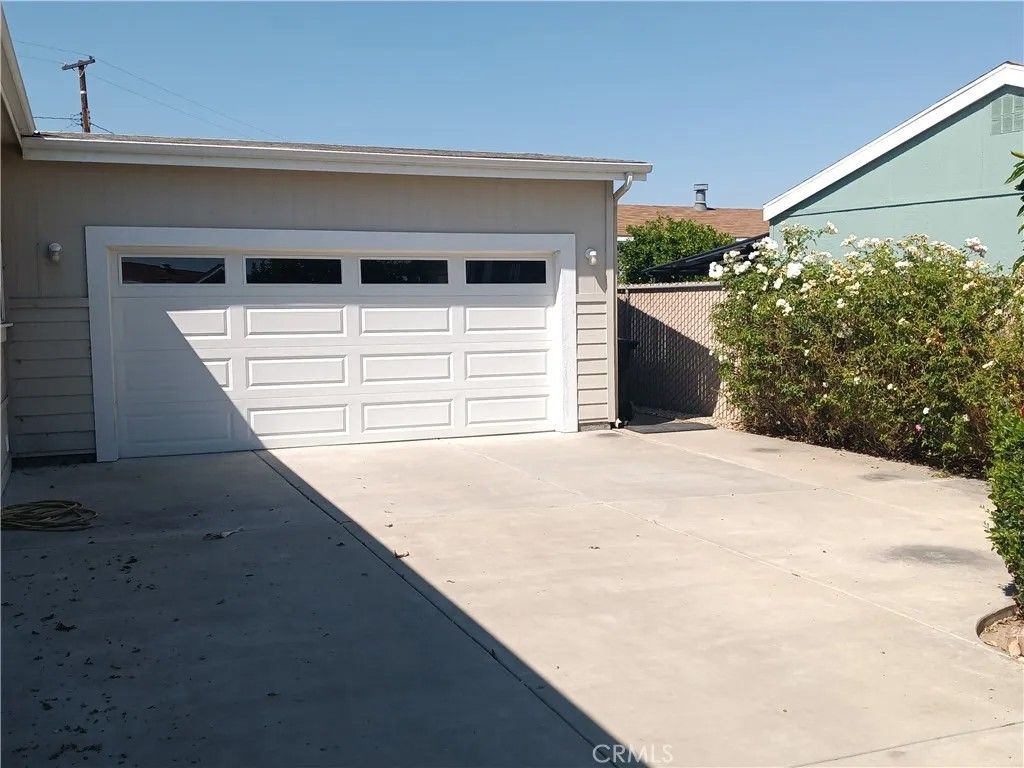 Photo of 7 Pine Via, Anaheim, CA 92801 (MLS # PW26061940)