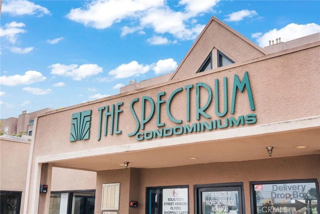 Photo of 450 E 4th Street #344, Santa Ana, CA 92701 (MLS # PW26017035)