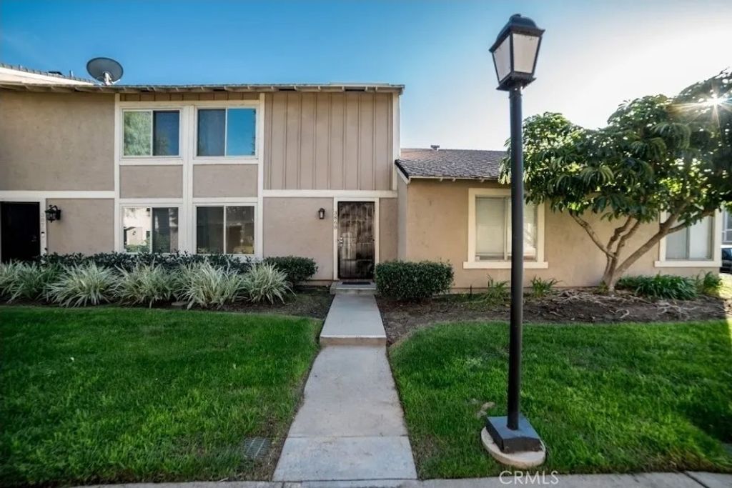 Photo of 3868 Chelsea Dr, La Verne, CA 91750 (MLS # TR26011098)