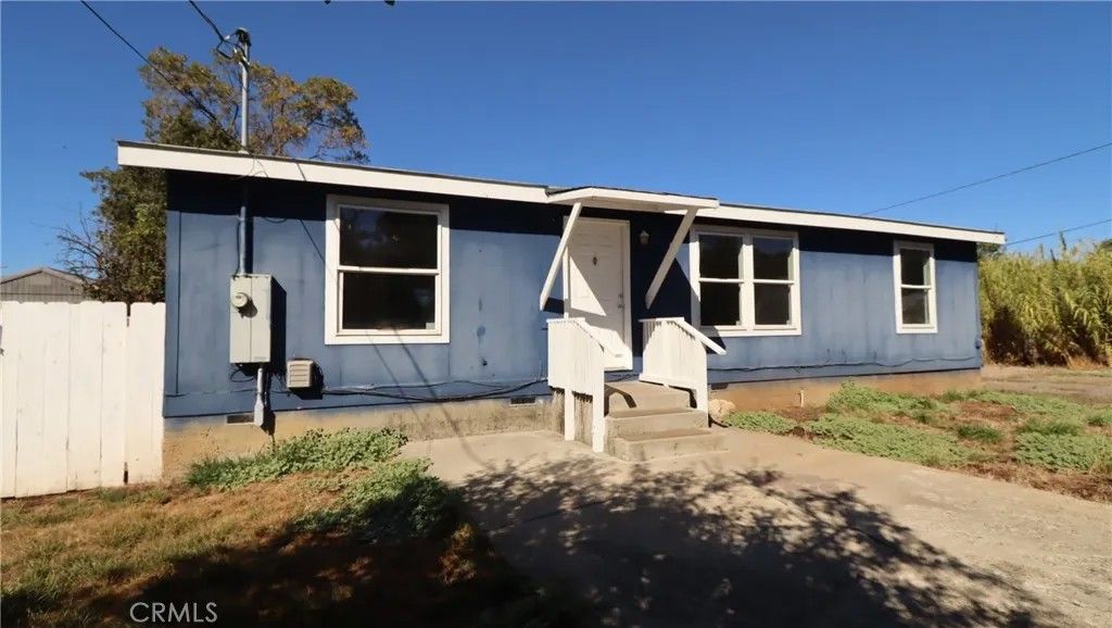 Photo of 3797 Robinson Avenue, Clearlake, CA 95422 (MLS # LC25236765)