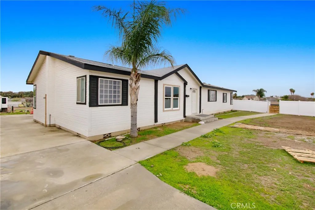 27321 La Piedra Road
