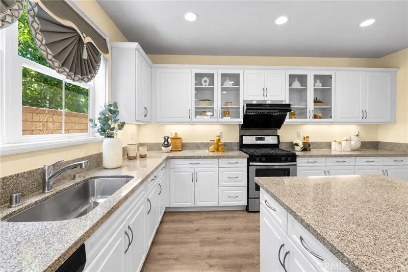 3830 S Silver Oak