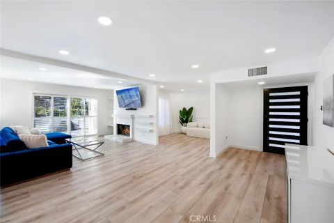 Tiny photo for 918 Hyde Court, Costa Mesa, CA 92626 (MLS # PW25271788)