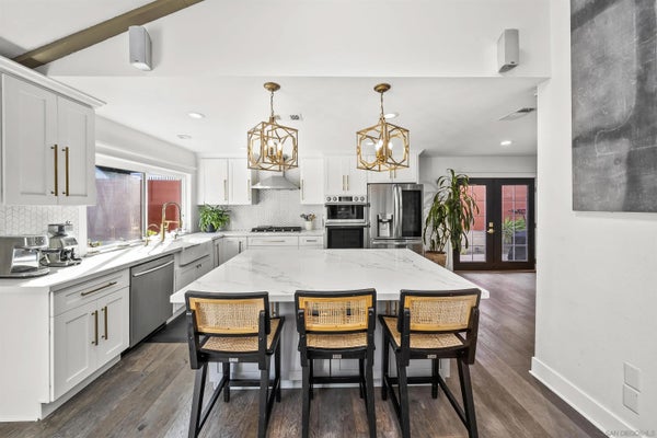 568 MANZANITA ST, CHULA VISTA, CA 91911 - Image 1bbcaaa463a02b008da3d4920cfcd70e/458933165