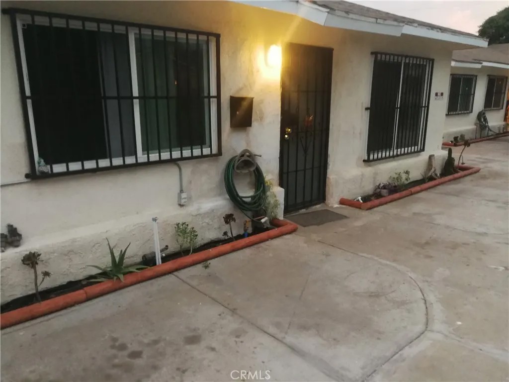 1364 Bell Street