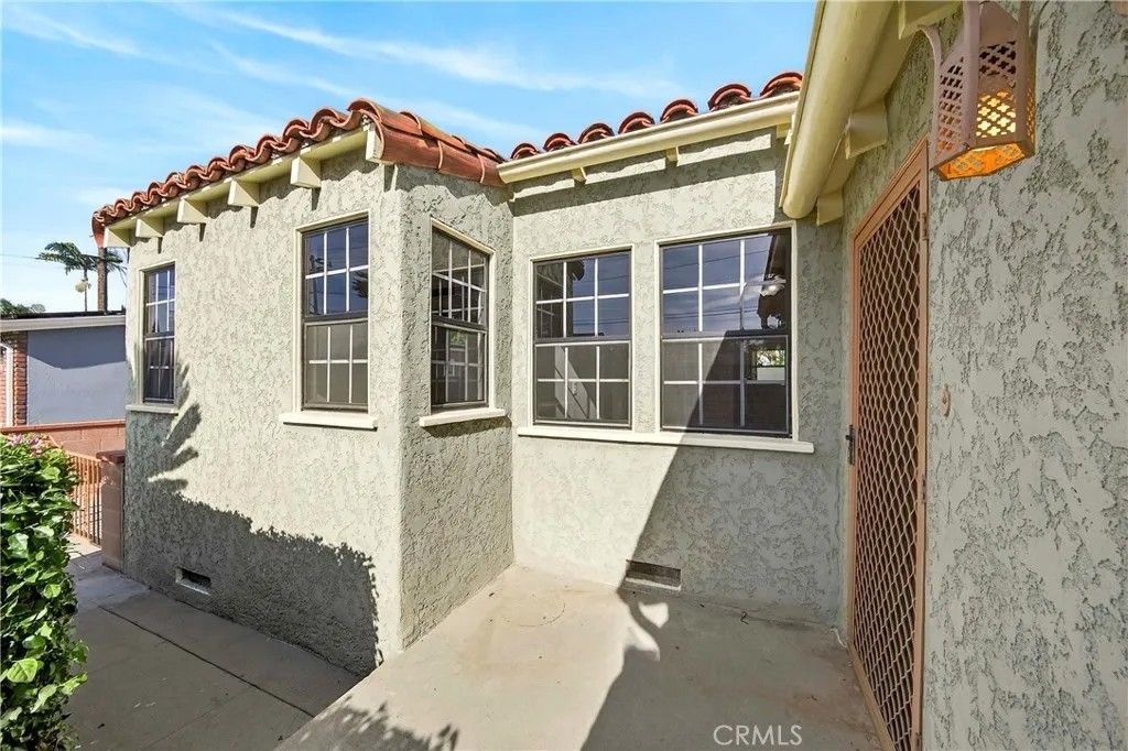 Photo of 10531 Dolan Ave, Downey, CA 90241 (MLS # TR26067011)