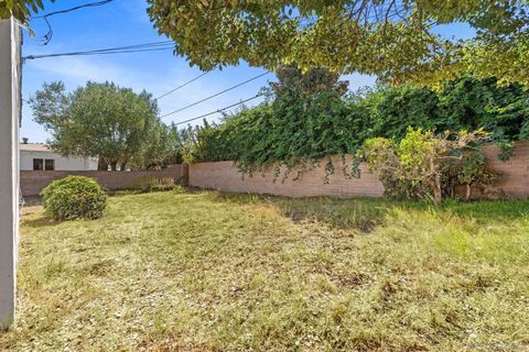 Tiny photo for 4972 Ensign St, San Diego, CA 92117 (MLS # 250042200)